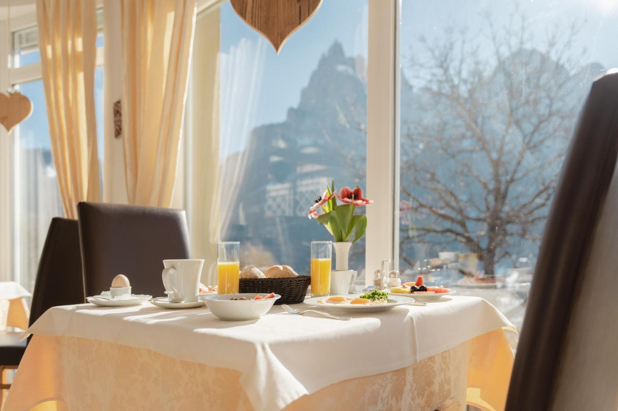 Mirabell Alpine Garden Resort & Spa Siusi Exterior foto